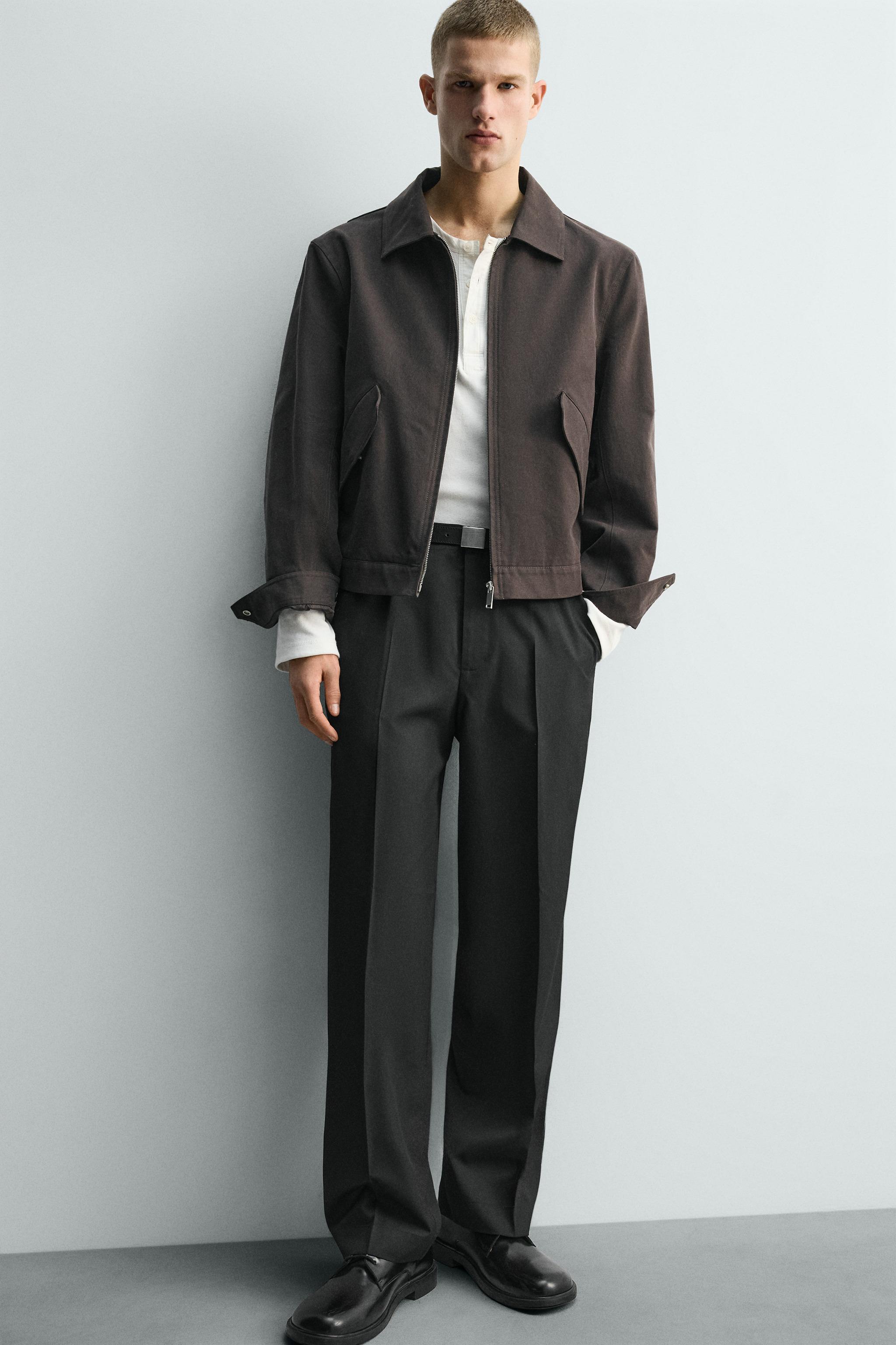 PLEATED STRAIGHT FIT PANTS